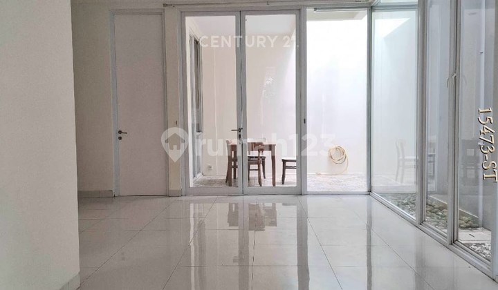 Disewakan Rumah Siap Huni Dalam Cluster Discovery Bintaro 2