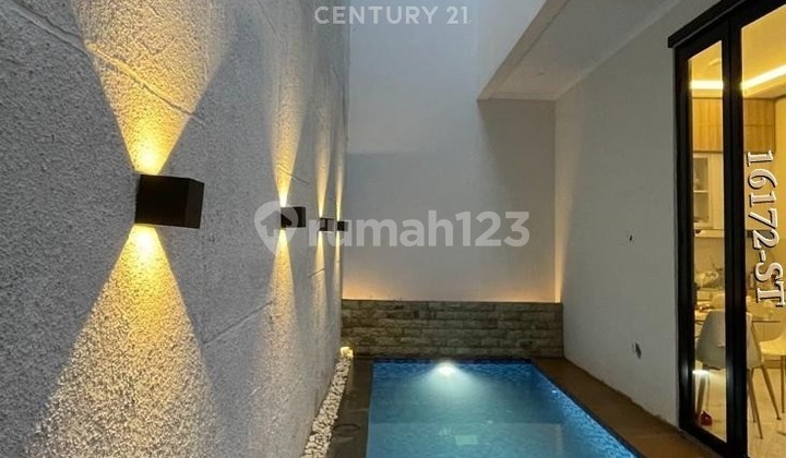 Brand New 2-Story House in Cipedak Jagakarsa 2