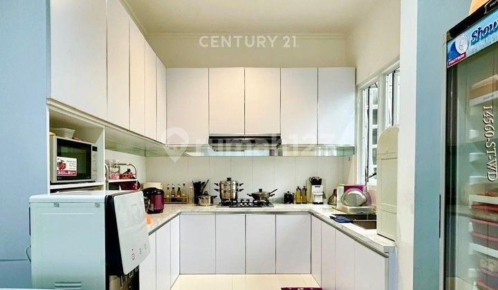 Dijual Rumah Rapi Siap Huni di Bintaro Jaya Sektor 7 2