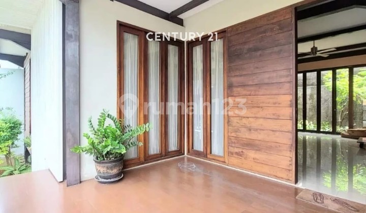 Dijual Rumah Semi Industrial Full Furnished Di Puri Bintaro 2