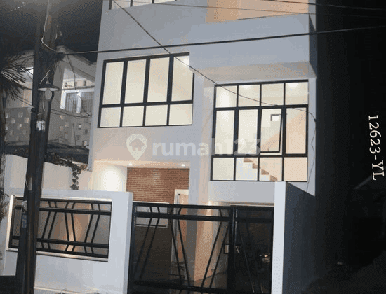 Dijual Rumah Brandnew 3 Lantai Minimalis Di Bukit Nusa Indah 2