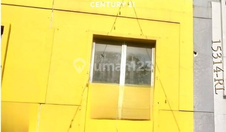 For Rent 2-Storey Shop House Ready to Use in Graha Raya 1