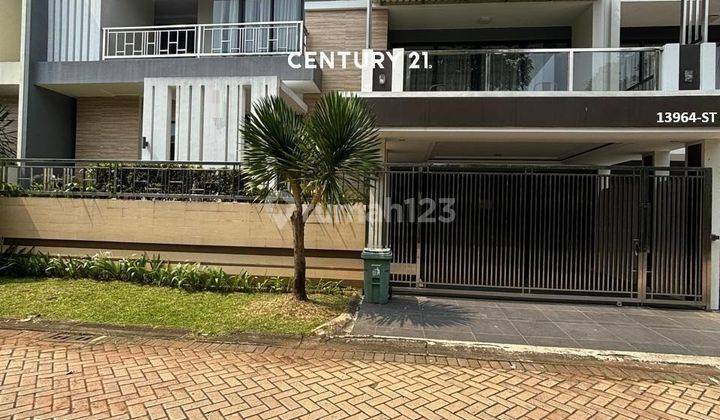 Dijual Rumah Siap Huni  Rapi Di Kebayoran Bintaro 1