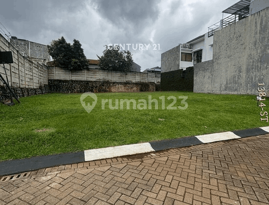 For Sale 2 Ready-to-Build Flat Plots in Discovery Bintaro Jaya