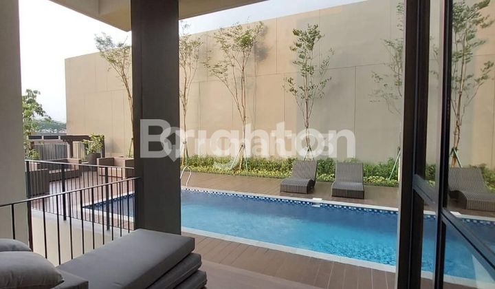 Rumah 3 Lantai Cluster Vanica  Sumarecon  Crown Gading  Bekasi  2