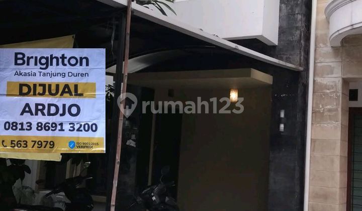 MODERN MINIMALIST HOUSE READY TO OCCUPY JATINEGARA BARU BUARAN CAKUNG EAST JAKARTA