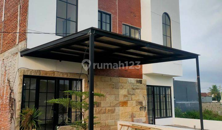 Rumah Murah 2 Lantai Lokasi Strategis Ditengah Kota Malang 1