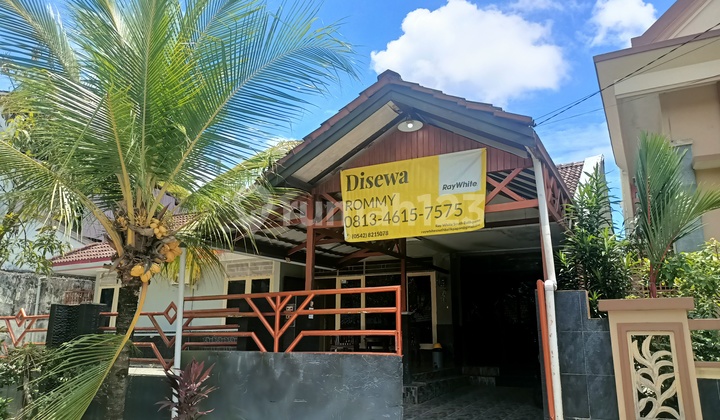 Rumah Di Balikpapan Baru ada Ruang Kantornya 1