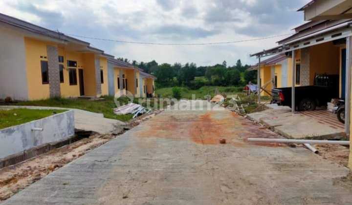 Rumah di jalan Mulawarman Lamaru 1