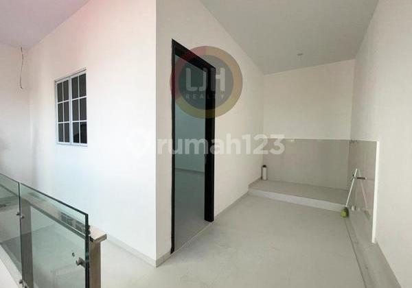 Rumah Minimalis Siap Huni di Perumahan Anggrek Mas 2