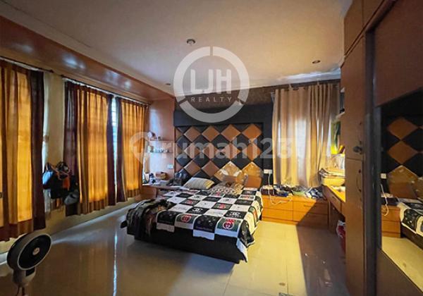 Dijual Rumah di Perumahan Griya Permata, Sagulung 2