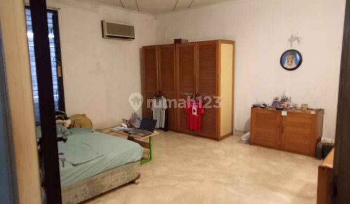 Rumah 2 lantai samping rs harapan kita  5