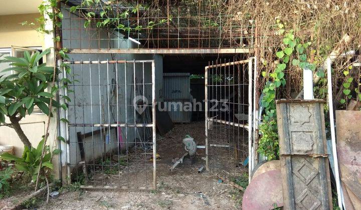 Dijual tanah berikut bangunan  4