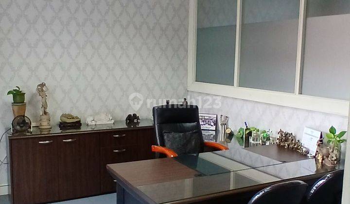 Disewakan Ruang kantor/ office space for rent di Tomang Raya 2