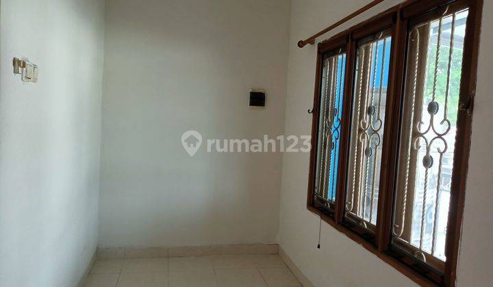 Dijual Rumah 2 Lantai Di Komplek Kalideres Permai Jakarta Barat 2