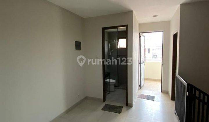 Dijual rumah siap huni di Mandala Tomang Jakarta Barat 2