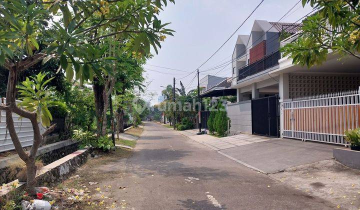 Dijual rumah 2 lantai di Kav Dki Jakarta Barat 2