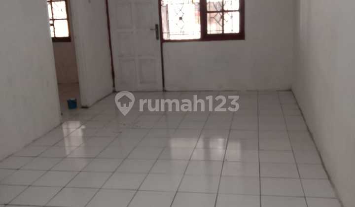 Dijual rumah di Puri Bintaro Hijau Pondok Aren Tangerang Selatan