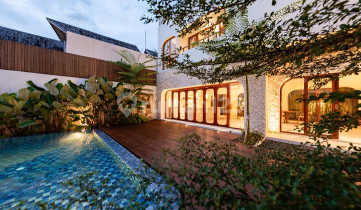 Luxury Villa for Sale in Canggu, North Kuta, Bali