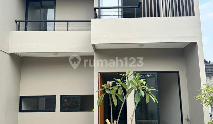 Dijual rumah baru di Jombang Ciputat Tangerang Selatan