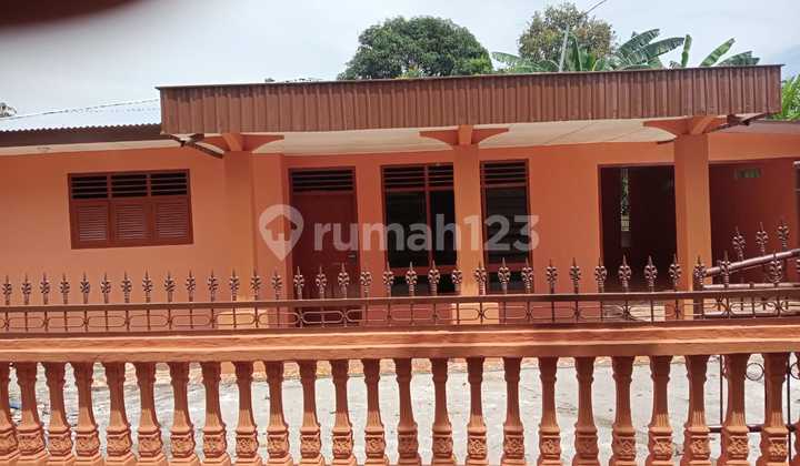 Rumah 1 Lantai dekat Perkotaan  1