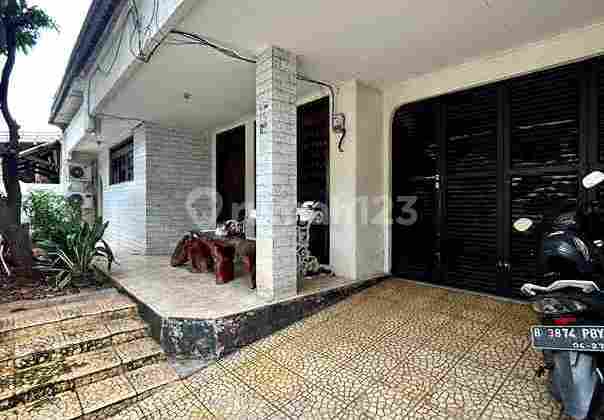 Rumah Hitung Tanah Di Tebet Barat, Akses Jln 3 Mobil, Best Price!! 3