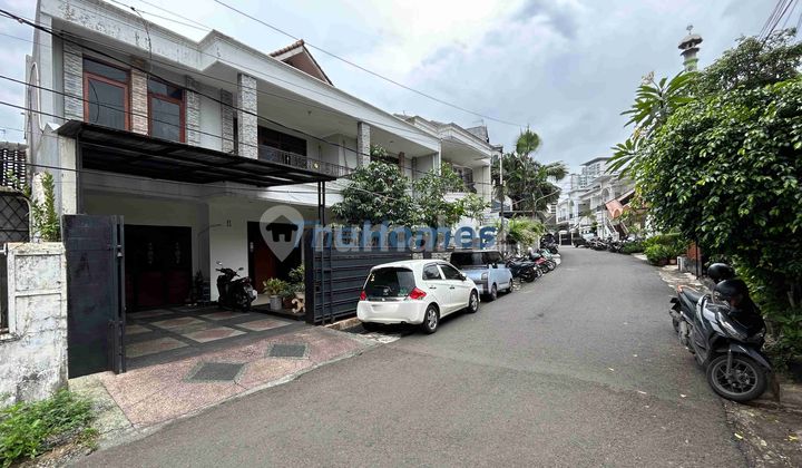 Rumah Mewah Lokasi Paling Favorit Di Tebet Barat Dalam I, Akses Jalan 3 Mobil
