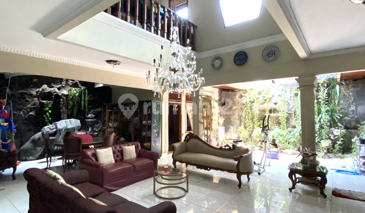 Tebet Timur Raya, 2-Storey House Land Area 610 M2, Strategic Location 9