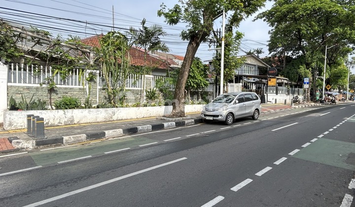 Land Calculation House in Tebet Barat Raya, Commercial Area, Suitable for Residence or Business Land Calculation House in Tebet Barat Raya, Commercial Area, Suitable for Residence or Business