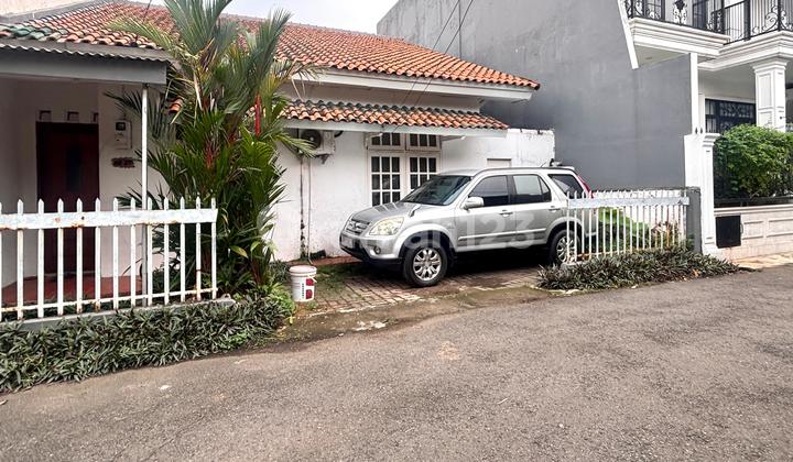 Rumah Hitung Tanah di Dalam Komplek Kalibata, Akses Jalan 2 Mobil, Cocok Dibangun Rumah Baru 2