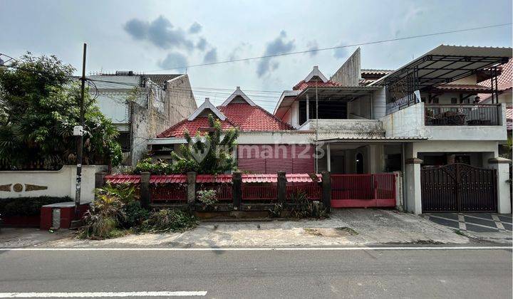 Rumah di Tebet Timur, Akses Jalan Lebar 2 Mobil, Dekat Stasiun Lrt Dan Kereta 1