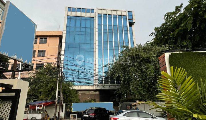 Gedung di Menteng Cikini, 6 Lantai, Parkiran 32 Mobil 1