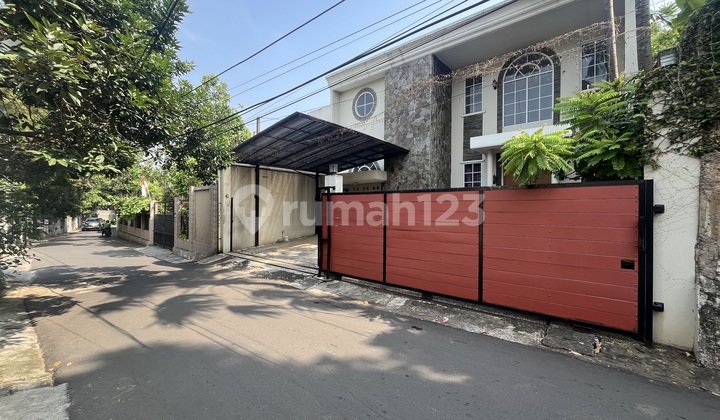 Rumah Siap Huni di Pejaten Barat Dekat Kemang, Dekat Sekolah Ais, Lokasi Tenang 2