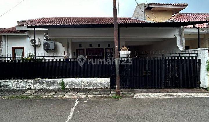 Rumah  Sudah Renovasi 2019, Dalam Komplek Pondok Bambu Asri Duren Sawit 1