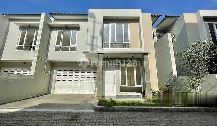 Rumah Dalam Komplek Polonia Cluster Townhouse Otista Cipinang Cimpedak 1