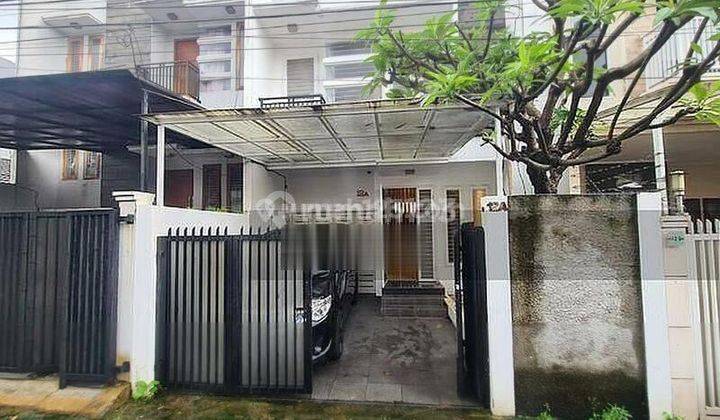 Rumah Siap Huni di Tebet Barat Akses 1 Mobil 1