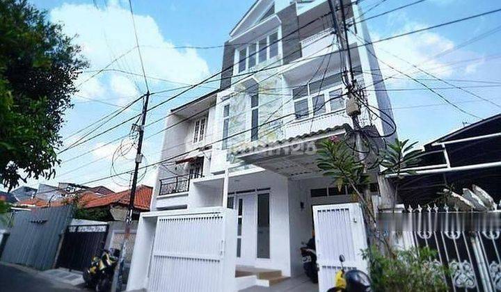 Rumah di Tebet Timur Akses 2 Mobil 1