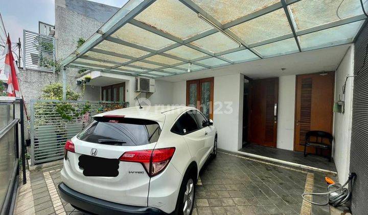 Rumah Siap Huni di Tebet Utara, Akses Jalan 1 Mobil 1