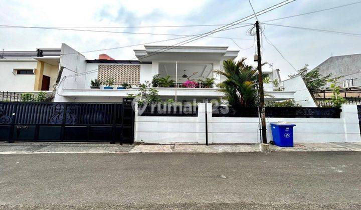 Rumah Di Dalam Komplek Gudang Peluru, Swimming Pool Kolam Renang 1