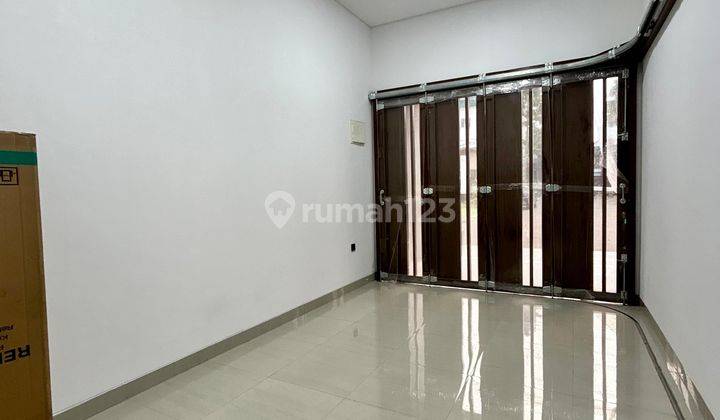 Rumah di Dalam Komplek Townhouse Cluster Pancoran Timur 2