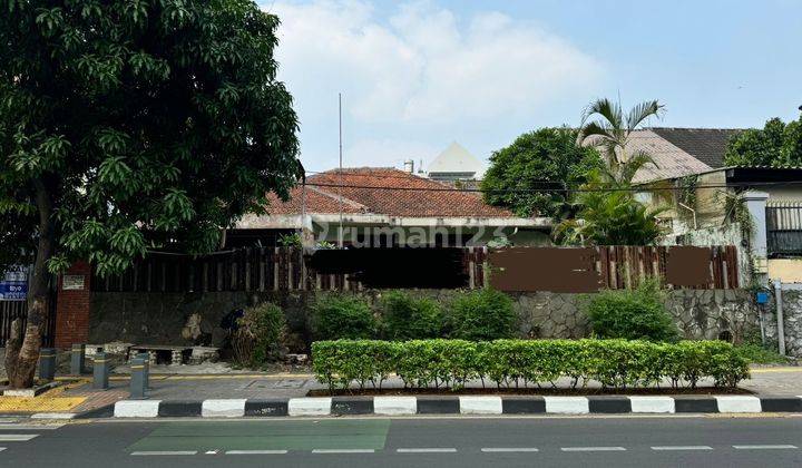 Rumah Di Depan Taman Ecopark Tebet Jalan Raya 1