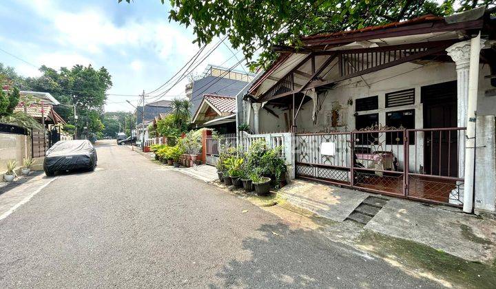 Rumah di Tebet Barat Dekat Taman Tebet Ecopark 1