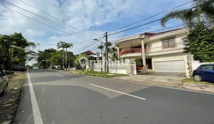 Rumah di Gudang Peluru, Jalan Lebar 1