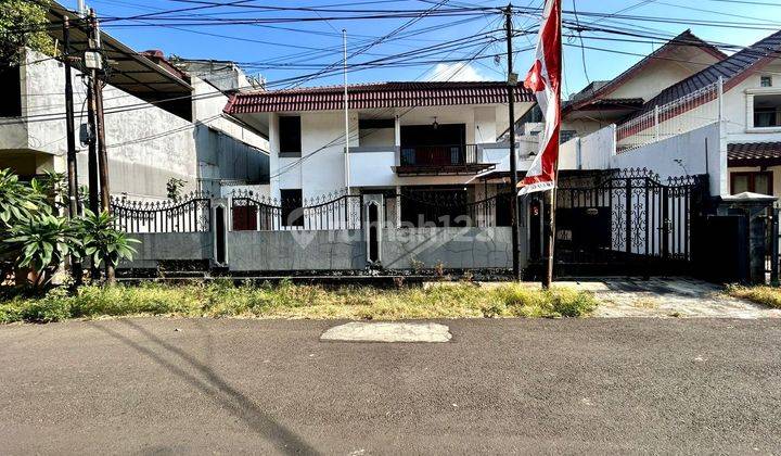 Rumah di Dalam Komplek Taman Jepang Tebet Dalam 2