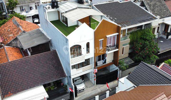 Rumah Baru, Tebet Timur, Akses Jalan 1 Mobil 1