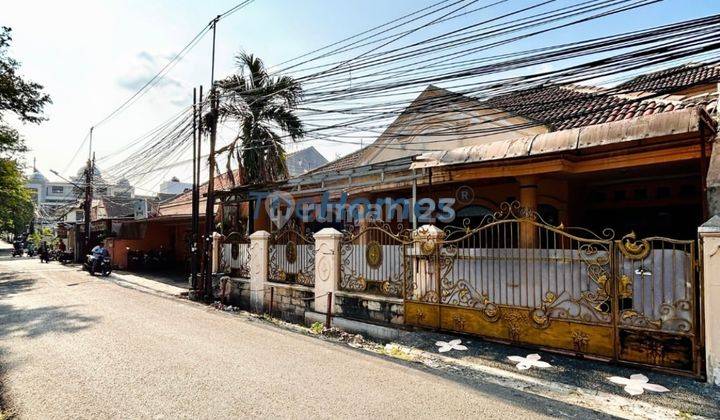 Rumah Kantor Di Tebet Barat, Akses Jalan 2 Mobil, Dekat Taman Ecopark 1