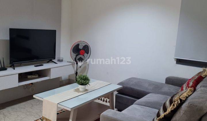 Apartment lavenue 1 bedroom apartemen north tower lantai 16 full furnished 2