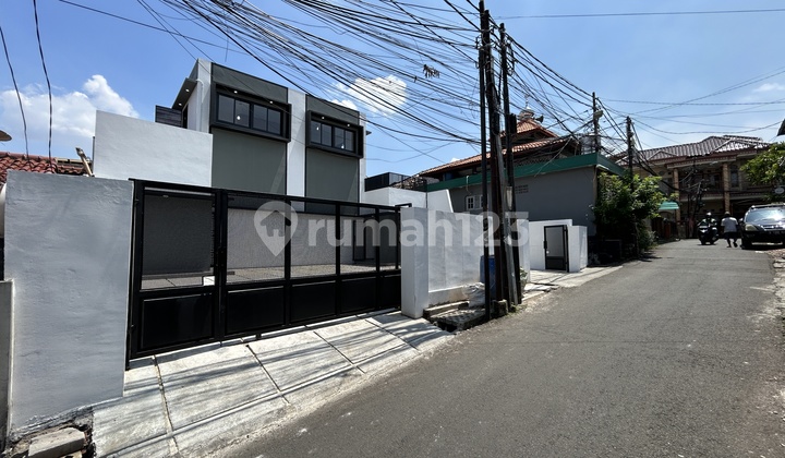 Rumah Kost di Ampera Full Furnished , Komplek Kavling Polri Akses Jalan 2 Mobil Rumah Kost di Ampera Full Furnished , Komplek Kavling Polri Akses Jalan 2 Mobil