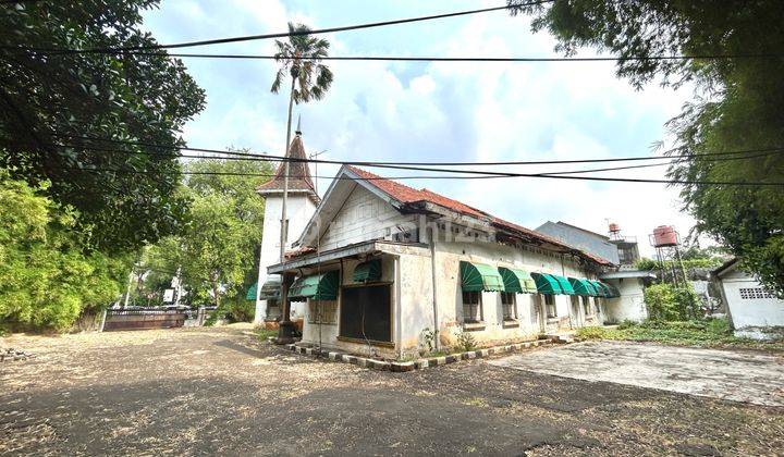 Tanah Komersial di Menteng Ring 1 Jalan Utama Menteng 1