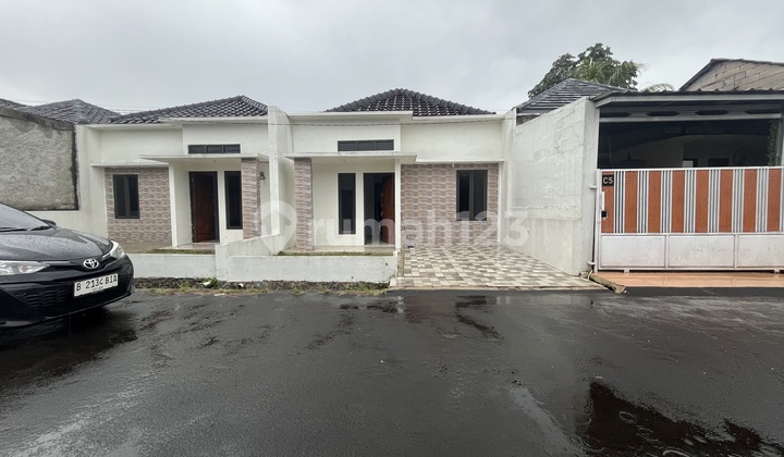 Rumah Di Dalam Komplek Cluster Citayam Depok Casa De Royal Village 2